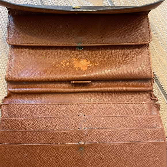 Used condition - Picture 3 of 4